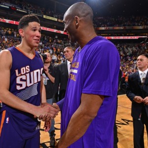 乐鱼体育网址-传承！布克成NBA历史第3年轻砍下18000分得卫 仅次于科比&amp;乔丹