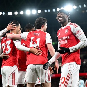 乐鱼体育官网-4连胜终结 阿森纳1-1小蜜蜂 领先优势缩至4分 马丁内利失绝杀单刀